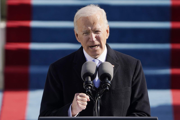 "Thông điệp của Mỹ là dưới thời chính quyền Biden, Mỹ sẽ tiếp tục duy trì các cam kết và bảo vệ lợi ích của mình", Bonnie Glaser, chuyên gia đến từ Trung tâm Nghiên cứu Chiến lược và Quốc tế (CSIS), nói. Ảnh: AP.