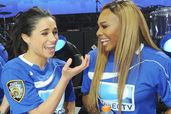Họ trở thành bạn bè từ tháng 2/2014 khi cùng tham gia DirecTV Beach Bowl.