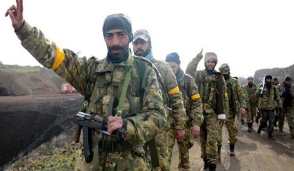 Theo hãng Fars (Iran) ngày 19/2, lực lượng SDF đã tiến hành đợt bắt giữ dân thường và những người bất đồng chính kiến tại các khu vực nằm dưới quyền kiểm soát của lực lượng này ở tỉnh Raqqa và Hasaka cùng các thành phố Kobani và Manbij tại tỉnh Aleppo. Ảnh: FNA.