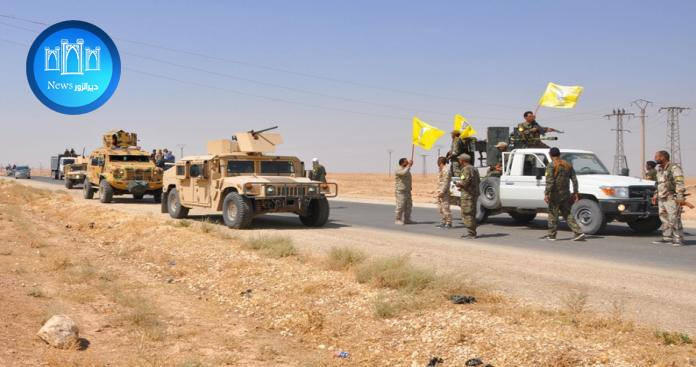“Lực lượng SDF được cho là đang tiến quân về ngôi làng Baghouz, tỉnh Deir Ezzor. Đây là vùng đất cuối cùng mà nhóm khủng bố IS đang chiếm đóng tại Syria”, AMN đưa tin. Những hình ảnh được đăng tải cho thấy các phương tiện quân sự và chiến binh SDF đang tuần tra tại khu vực gần Baghouz. Ảnh: AMN.