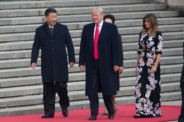 Tại Trung Quốc, bà Melania đã gặp Đệ nhất phu nhân Bành Lệ Viện. Ảnh: Zimbio.