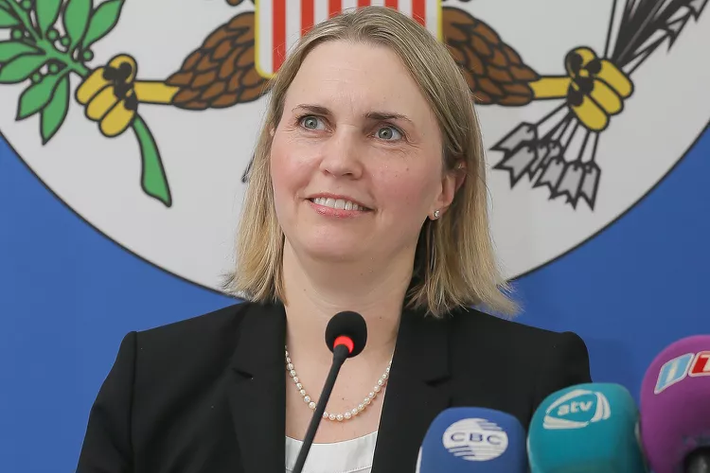 "Bà Brink là Đại sứ Mỹ tại Ukraine trong 3 năm qua. Chúng tôi chúc bà mọi điều tốt đẹp", phát ngôn viên Bộ Ngoại giao Tammy Bruce cho biết trong cuộc họp báo. Ảnh: GI.