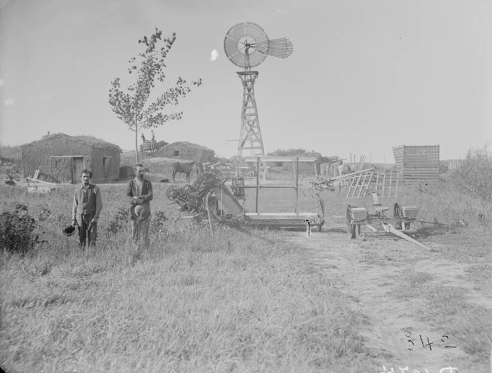 Nhà và trang trại của James Stennard ở West Union, Nebraska.