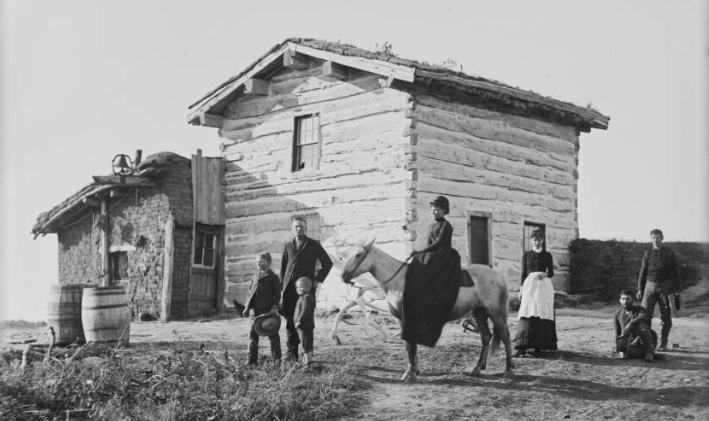 Tuy nhiên, bất chấp khó khăn và nguy hiểm, dân số ở Nebraska tăng lên nhanh chóng, biến nơi này trở thành một tiểu bang của Mỹ và là một trung tâm nông nghiệp quan trọng.