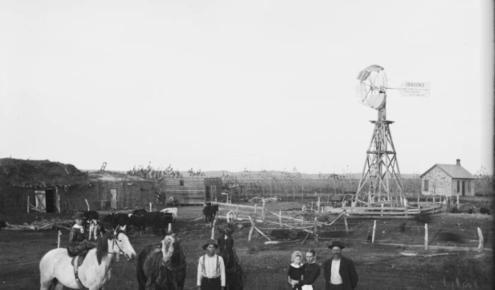 Trang trại của gia đình Coleman gần Merna, Nebraska, vào khoảng năm 1886.