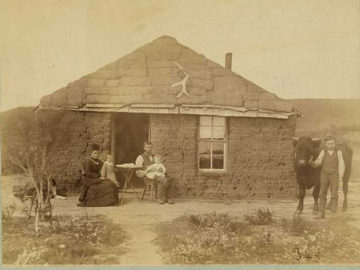 Một bức ảnh chụp cuộc sống nông thôn ở Nebraska.
