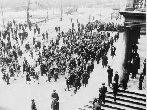 Biểu tình đòi nâng cao điều kiện sống ở New York vào năm 1930-1933.