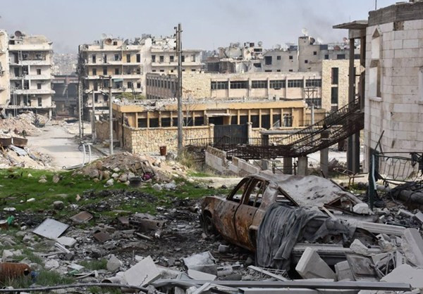 Cảnh tượng đổ nát ở thành phố Aleppo.