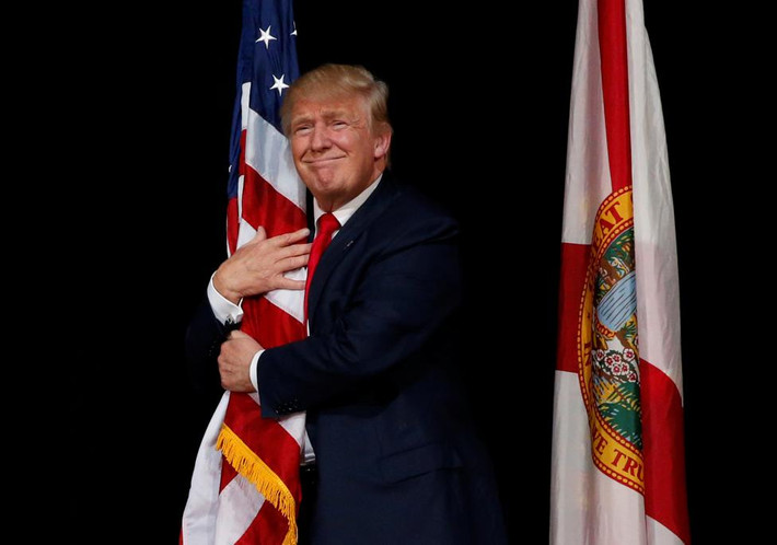 Tổng thống Mỹ đắc cử Donald Trump đứng thứ hai trong danh sách xếp hạng này của Forbes.