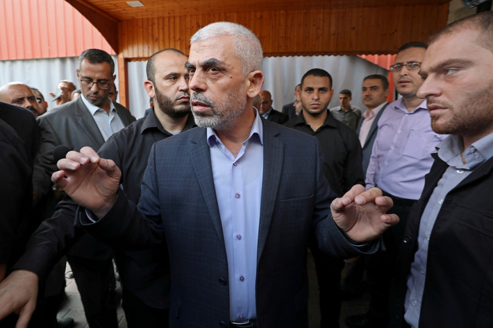 Được biết, ông Sinwar còn là lãnh đạo tiền thân của Lữ đoàn Qassam - nhánh vũ trang của Hamas được thành lập vào năm 1991 có cấu trúc như một nhánh quân sự riêng rẽ và hoạt động bí mật. Ảnh: Reuters.