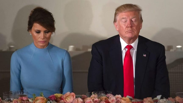 Bức ảnh được chụp trong buổi tiệc nhậm chức của ông Trump.