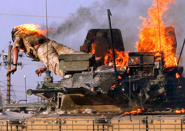 Hai trận chiến khốc liệt nhất trong Chiến tranh Iraq bao gồm trận chiến ở Mosul (xảy ra vào tháng 11/2004) và trận chiến ở Fallujah.