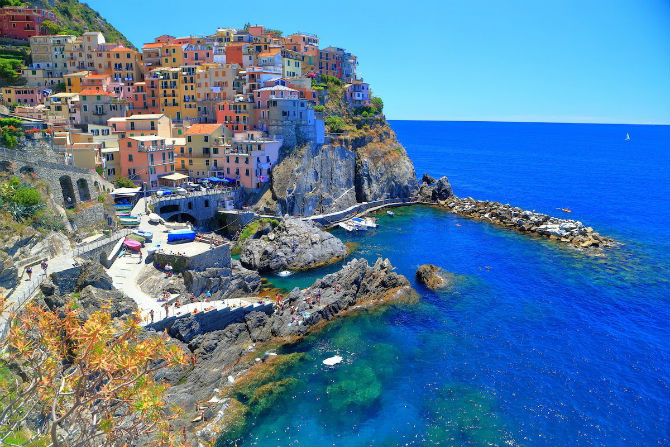 Cinque Terre ở Italy được UNESCO công nhận là Di sản Thế giới.