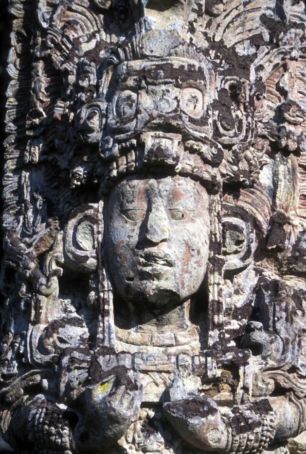 Copán là một địa điểm khảo cổ về nền văn minh Maya, nằm ở tỉnh Copán, phía tây Honduras và gần biên giới với Guatemala. Thời kỳ hoàng kim của Copan là trong khoảng thế kỷ thứ 5 đến thế kỷ 9.