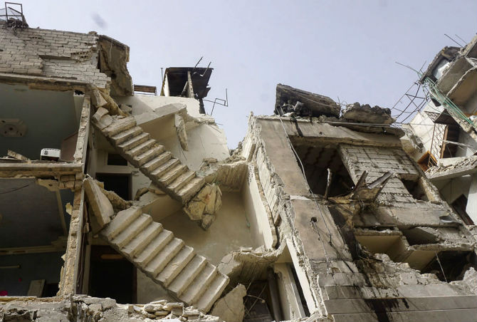 Cơ quan Giám sát Nhân quyền Syria (SOHR) có trụ sở tại Anh cho biết, ít nhất 254 người, trong đó có nhiều phụ nữ và trẻ em, đã thiệt mạng kể từ khi giao tranh bùng phát ở Aleppo từ ngày 22/4.