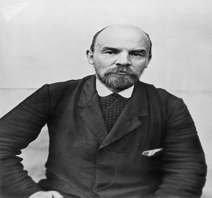 Đảng Bolshevik (Đảng Xã hội-Dân chủ Nga Bolshevik) với Vladimir Ulyanov (bí danh trong Đảng là Lenin) đóng vai trò khởi xướng, tư tưởng gia và nhân vật chính lãnh đạo cách mạng. Ảnh: Vladimir Lenin - nhà tổ chức và người lãnh đạo Cách mạng tháng Mười 1917 ở Nga. Ảnh: Sputnik.