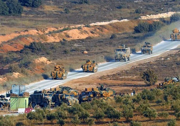 Những chiếc xe quân sự của Thổ Nhĩ Kỳ trên đường tiến vào tỉnh Idlib. Ảnh: FNA.