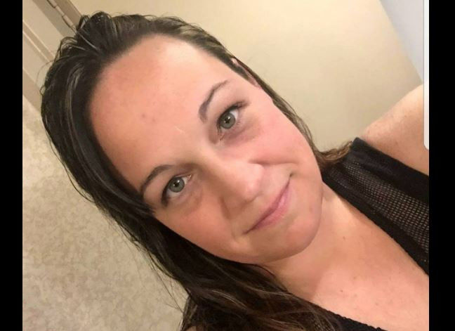 Jessica Klymchuk (28 tuổi) đến từ Valleyview, Alberta, là một công dân Canada nữa thiệt mạng trong vụ xả súng ở Mỹ vừa qua. Ảnh: Facebook.