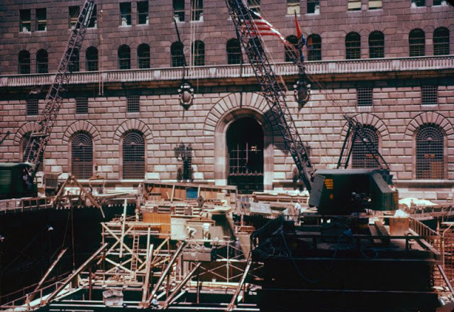 Công trường xây dựng ở Manhattan năm 1958. Ảnh: VT.