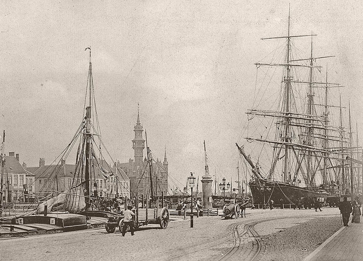 Quang cảnh tại cảng Ostend ở đất nước Bỉ năm 1900. Ảnh: Vintage.