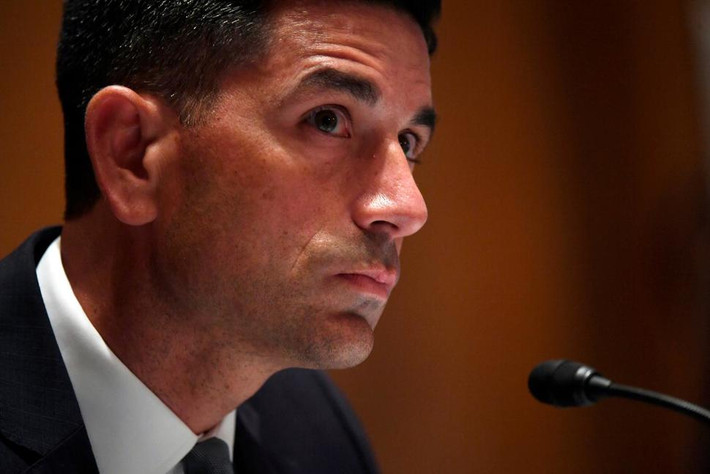 Năm 2018, Chad Wolf trở thành Chánh văn phòng DHS dưới thời Bộ trưởng Kirstjen Nielsen. Ảnh: AP.