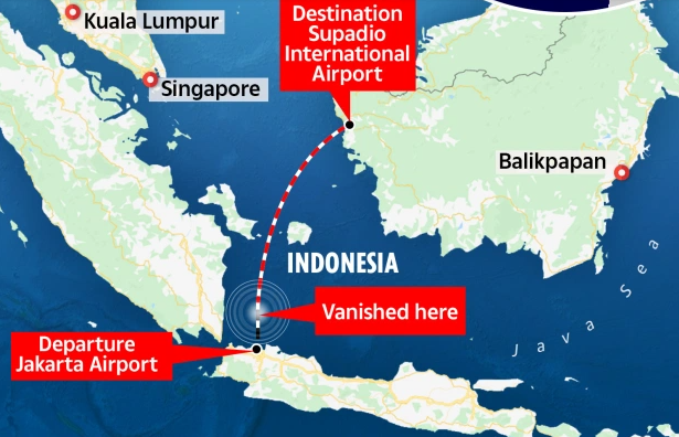 Quan chức cấp cao của Cơ quan Tìm kiếm và Cứu hộ Quốc gia Indonesia (Basarnas), Bambang Suryo Aji, cho biết máy bay bị nghi rơi ở khu vực giữa quần đảo Laki và Lancang, tại vùng biển phía bắc Jakarta. Ảnh: The Sun.