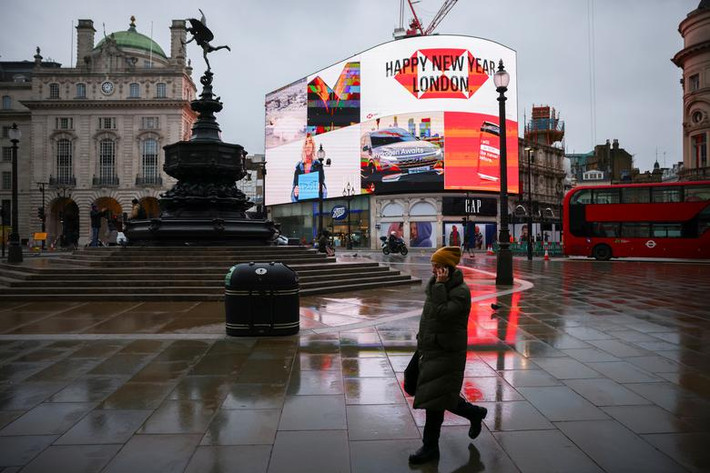 Thủ đô London vắng lặng những ngày này.