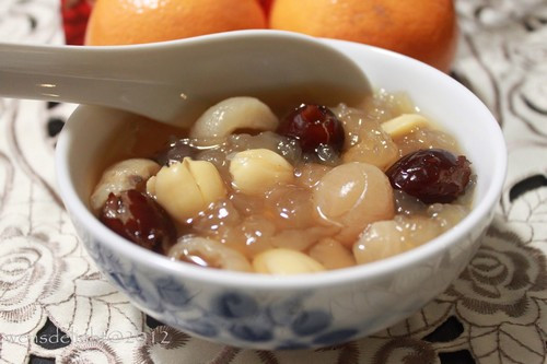 Hasma – món ăn được làm từ các mô xung quanh ống dẫn trứng của ếch – là món tráng miệng yêu thích tại Trung Quốc.