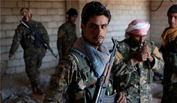Được biết, Quân đội Syria Tự do (FSA) đã chiếm đóng thành phố Quneitra trong một cuộc tấn công từ năm 2014. Sau khi lực lượng này kiểm soát thành phố, hầu hết người dân địa phương đã rời bỏ nhà cửa sơ tán để các khu vực lân cận. Ảnh: FNA.