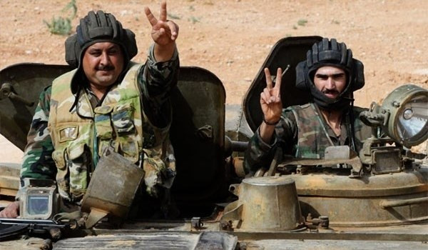Trong khi đó, tại mặt trận Shajarah, lực lượng Mãnh Hổ Syria đã giành thắng lợi áp đảo trước nhóm IS, qua đó tái chiếm thành trì lớn cuối cùng của chúng tại tỉnh Daraa. Ảnh: FNA.