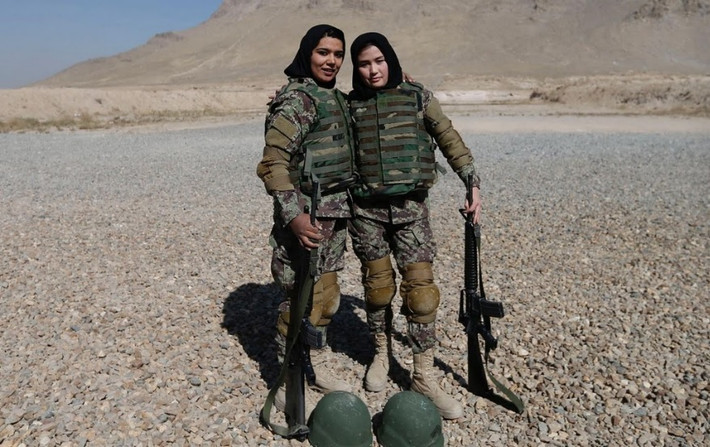 Được biết, trong học viện Kabul, nam giới và nữ giới sẽ được đào tạo riêng biệt. Tuy nhiên, họ sẽ được dạy những bài tập luyện tương tự nhau về thể chất, vũ khí, chiến thuật...