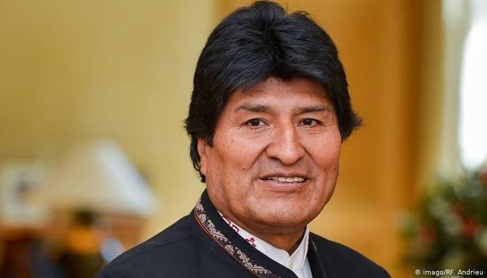 Năm 1978, ông Morales đến tỉnh Chapare trồng coca và tham gia nghiệp đoàn Cocalero (những người trồng coca ở Bolivia). Sau này, ông trở thành thủ lĩnh nghiệp đoàn Cocalero. Ảnh: DW.