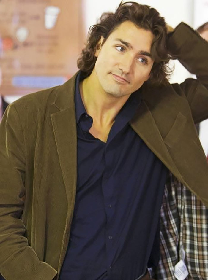 Thủ tướng Canada Justin Trudeau từng gây sốt khi những bức hình thời trẻ của ông được lan truyền trên mạng nhiều năm trước. Ảnh: BP.