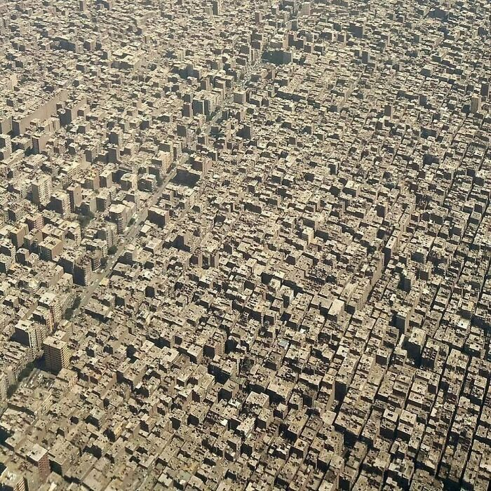 Thủ đô Cairo, Ai Cập, với những tòa nhà san sát nhau nhìn từ trên cao.