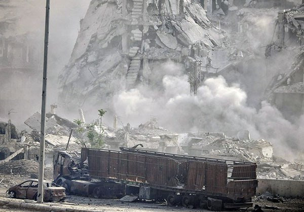 “Lực lượng chính phủ Damascus khởi động chiến dịch quân sự mới ở Đông Ghouta sau khi các nhóm phiến quân đóng mọi ‘cánh cửa’ dẫn tới một thỏa thuận hòa bình trong khu vực”, nguồn tin cho hay. Ảnh: FNA.