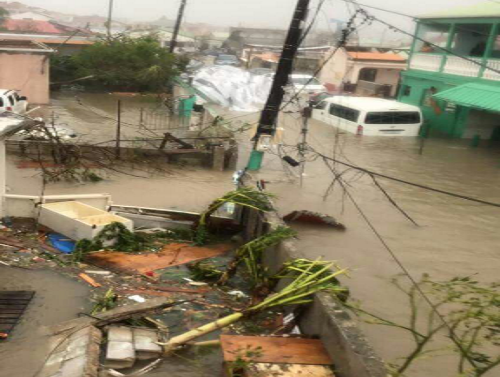 Những bức ảnh phần nào cho thấy sức tàn phá kinh hoàng của bão Irma. Ảnh: Twitter.