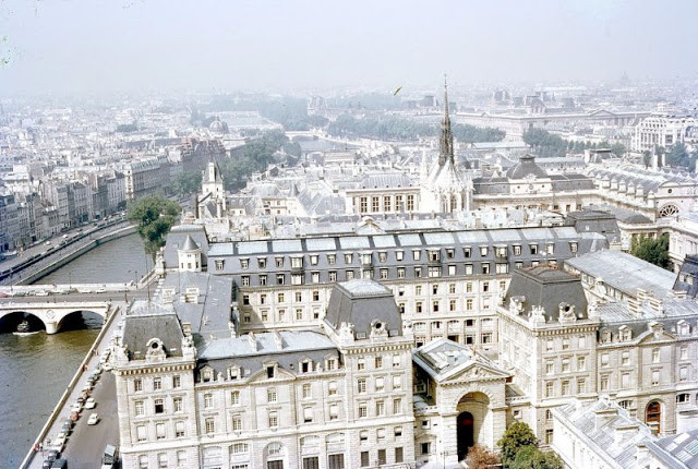 Quang cảnh thủ đô Paris nhìn từ Nhà thờ Đức Bà Paris. Ảnh: VT.