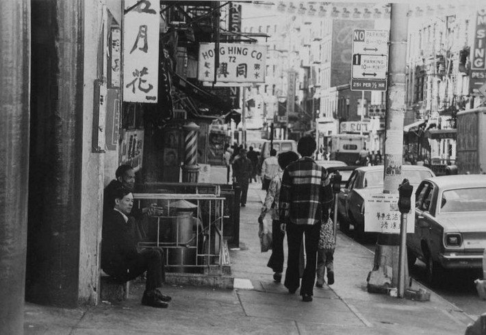 Một góc khu phố Chinatown ở New York vào khoảng năm 1965-1970. Ảnh: ATI.