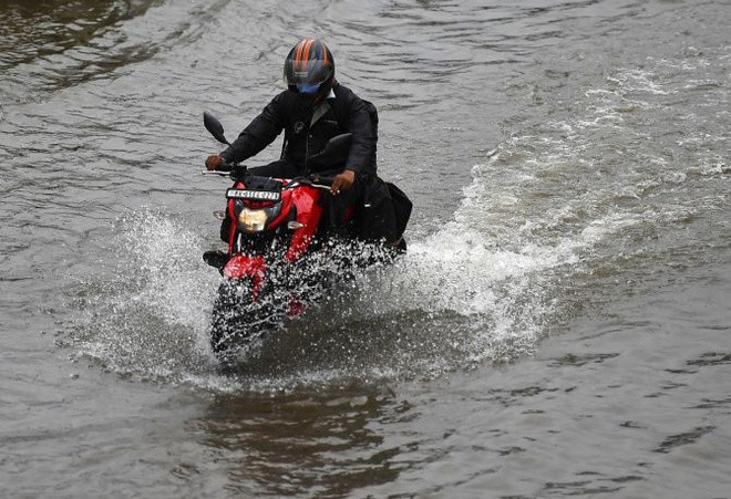 Mumbai và khu vực giáp biển của tiểu bang Maharashtra được dự báo sẽ hứng chịu lượng mưa lớn đến rất lớn trong 4 ngày tới, theo thông tin từ trung tâm khí tượng thủy văn Ấn Độ hôm 18/7. Ảnh: PTI.