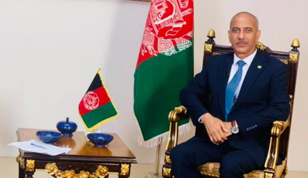 Được biết, Chính phủ Afghanistan đã triệu hồi đại sứ và các nhà ngoại giao cấp cao từ thủ đô Islamabad (Pakistan) sau vụ bắt cóc con gái của Đại sứ Najib Alikhil. Trong ảnh là Đại sứ Najib Alikhil. Ảnh: TRT.