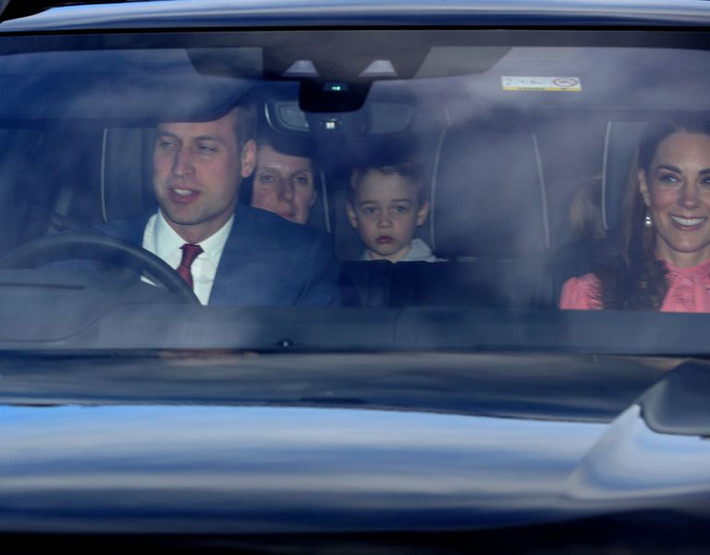 Maria đã có mặt trong bữa trưa Giáng sinh hàng năm của Nữ hoàng Anh Elizabeth II để chăm sóc cho tiểu Hoàng tử George và tiểu Công chúa Charlotte. Ảnh: Getty.