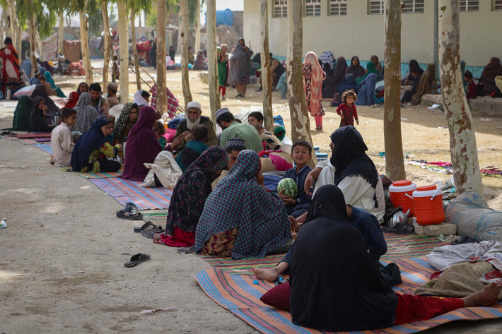 Các cuộc giao tranh giữa lực lượng Taliban và quân chính phủ Afghanistan trong năm nay đã buộc hàng trăm nghìn dân thường Afghanistan phải rời bỏ nhà cửa đi lánh nạn. Ảnh: AJ.