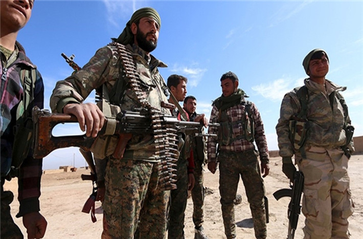 Tại tỉnh Aleppo, giao tranh ác liệt đã xảy ra giữa các tay súng phiến quân được Thổ Nhĩ Kỳ hậu thuẫn với Lực lượng Dân chủ Syria (SDF) ở khu vực Afrin, miền bắc tỉnh này. Ảnh: FNA.