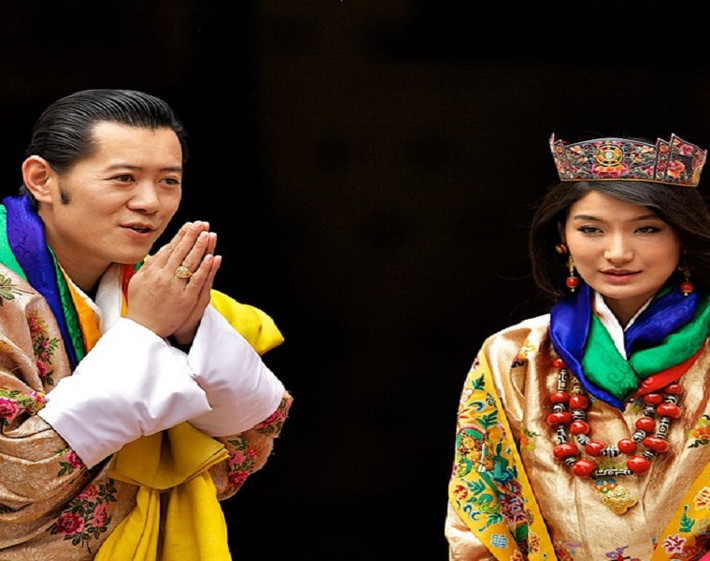 Ngày 13/10/2011, cô gái bình dân Jetsun Pema đã kết hôn với Quốc vương Bhutan Jigme Khesar Namgyel Wangchuck và trở thành vị Hoàng hậu trẻ tuổi nhất thế giới. Ảnh: Getty.