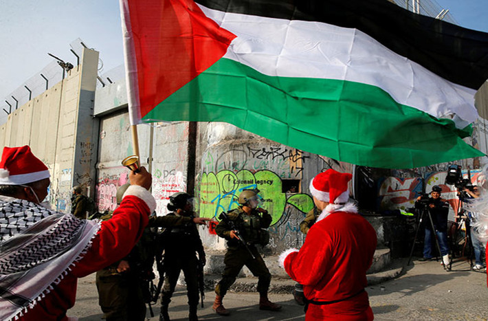 Tình hình ngày càng leo thang sau khi Phong trào Hồi giáo Hamas của Palestine tuyên bố bắt đầu cuộc nổi dậy lần ba nhằm đáp trả “quyết định Jerusalem” của Nhà Trắng và các vụ không kích của Israel nhằm vào Dải Gaza. Ảnh: SF.
