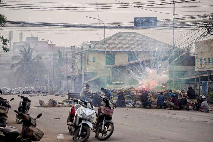 Quân đội Myanmar hiên chưa đưa ra bình luận về vụ việc trên. Được biết, Mandalay vốn là một trong những điểm tập trung nhiều người phản đối chính quyền quân sự Myanmar. Ảnh: Reuters.