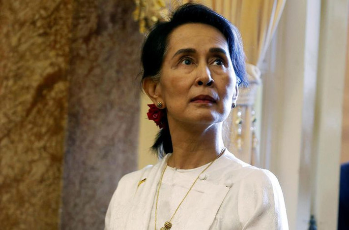 Myanmar rơi vào khủng hoảng chính trị kể từ ngày 1/2, khi quân đội lật đổ chính quyền dân sự và lên nắm quyền. Kể từ đó đến nay, các cuộc biểu tình phản đối chính quyền quân sự Myanmar, đồng thời kêu gọi trả tự do cho Cố vấn nhà nước Aung San Suu Kyi (ảnh) diễn ra gần như hàng ngày. Ảnh: Reuters.