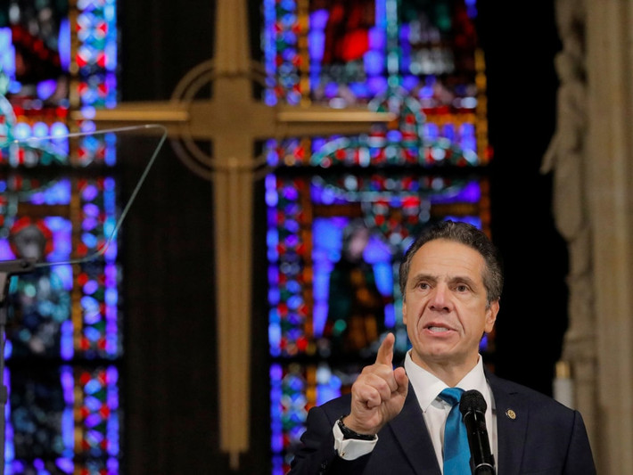 Từ năm 1990 đến 1993, dưới thời Thị trưởng Thành phố New York David Dinkins, ông Cuomo giữ chức Chủ tịch Ủy ban vô gia cư Thành phố New York, chuyên về phát triển chính sách đối với vấn đề vô gia cư trong thành phố. Ảnh: The Guardian.