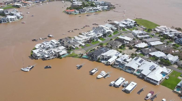 Nước lũ bủa vây khu dân cư ở Port Macquarie, New South Wales, hôm 20/3.