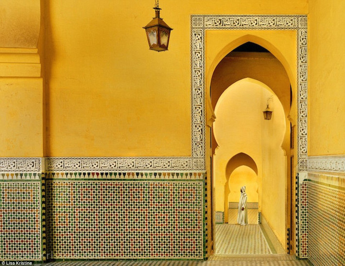 Lăng tẩm này là nơi an nghỉ cuối cùng của Moulay Ismail ibn Sharift - vị vua thứ nhì của nhà Alaouite trong lịch sử Ma-rốc.